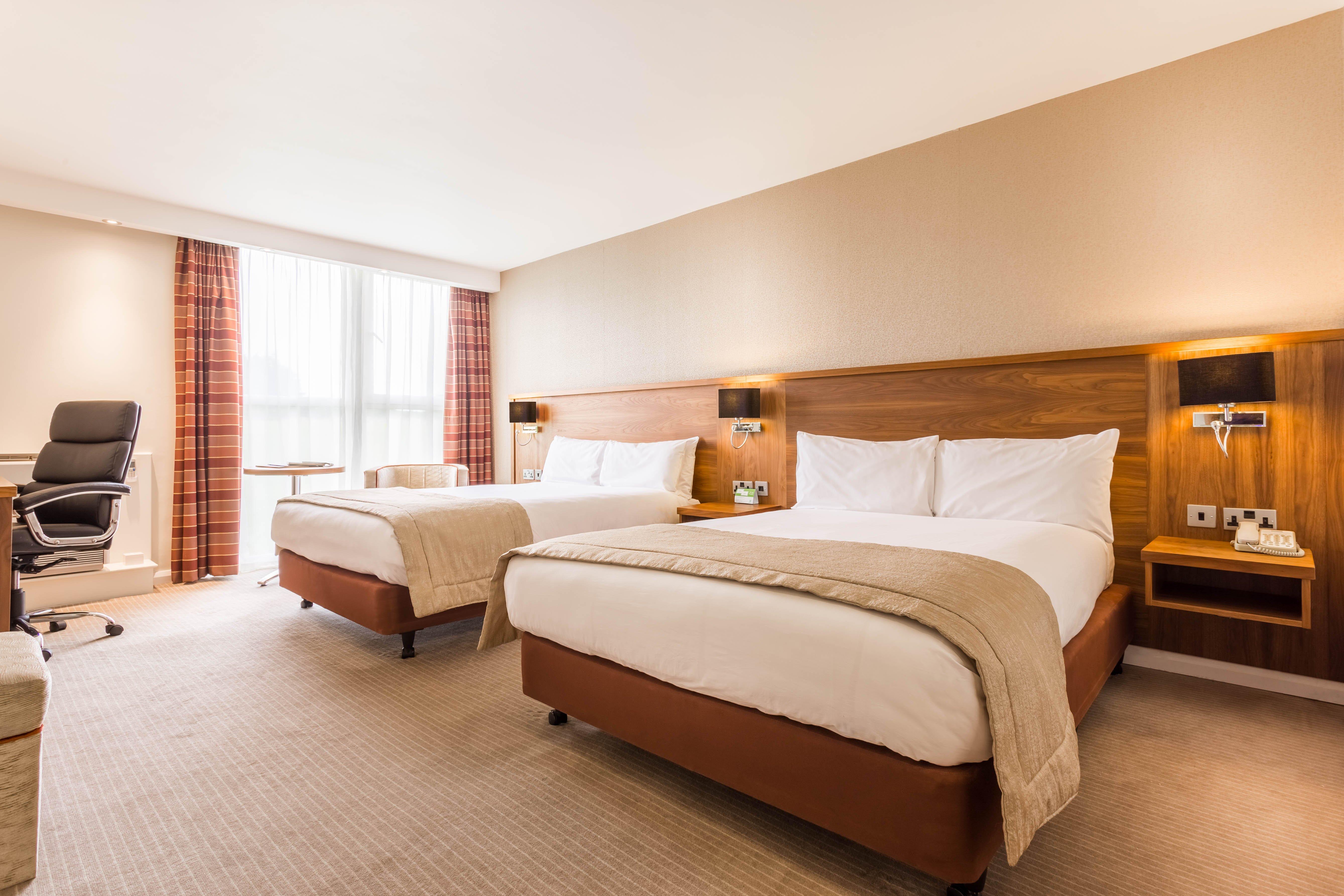 Holiday Inn Newcastle Gosforth Park By Ihg Seaton Burn Buitenkant foto