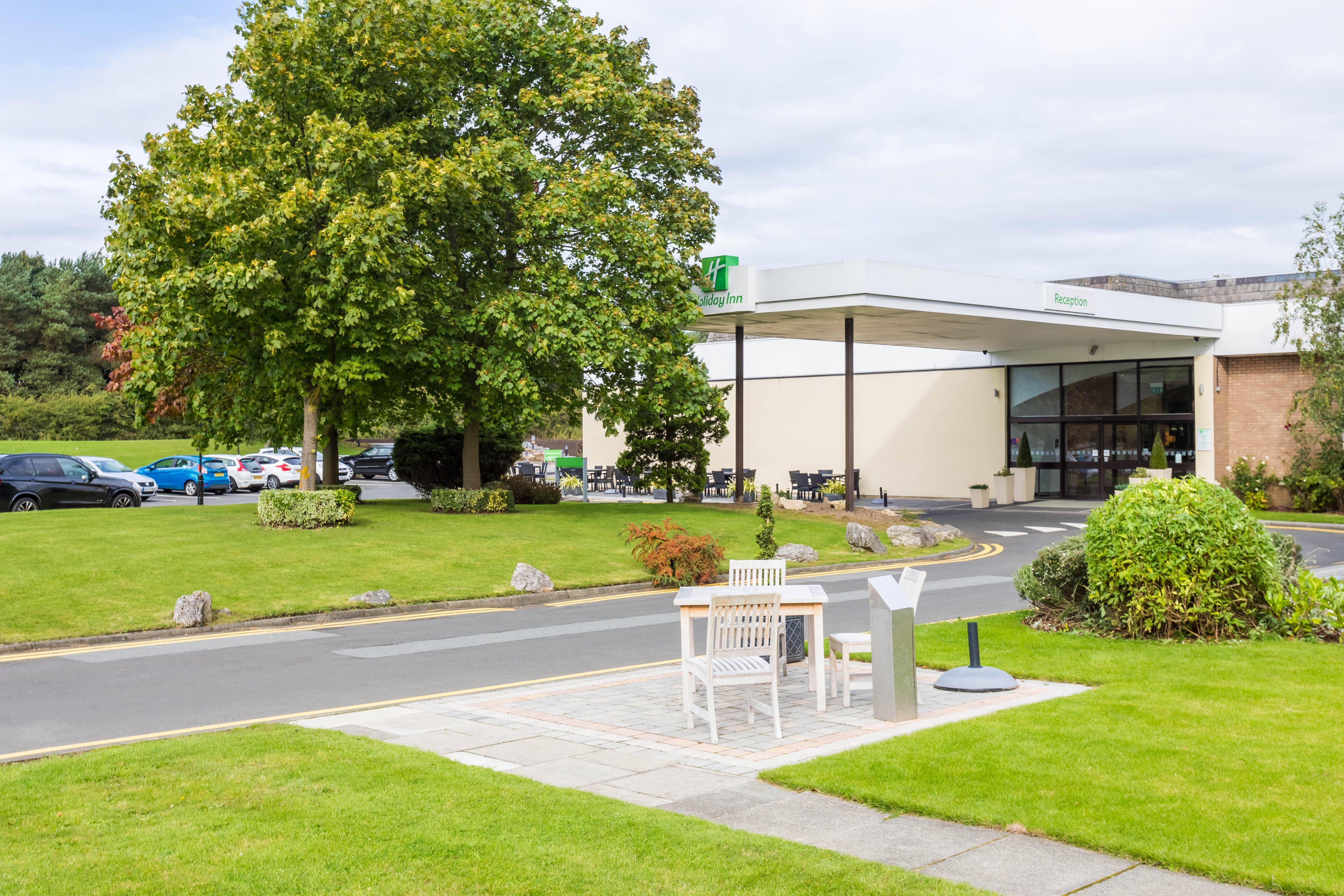 Holiday Inn Newcastle Gosforth Park By Ihg Seaton Burn Buitenkant foto
