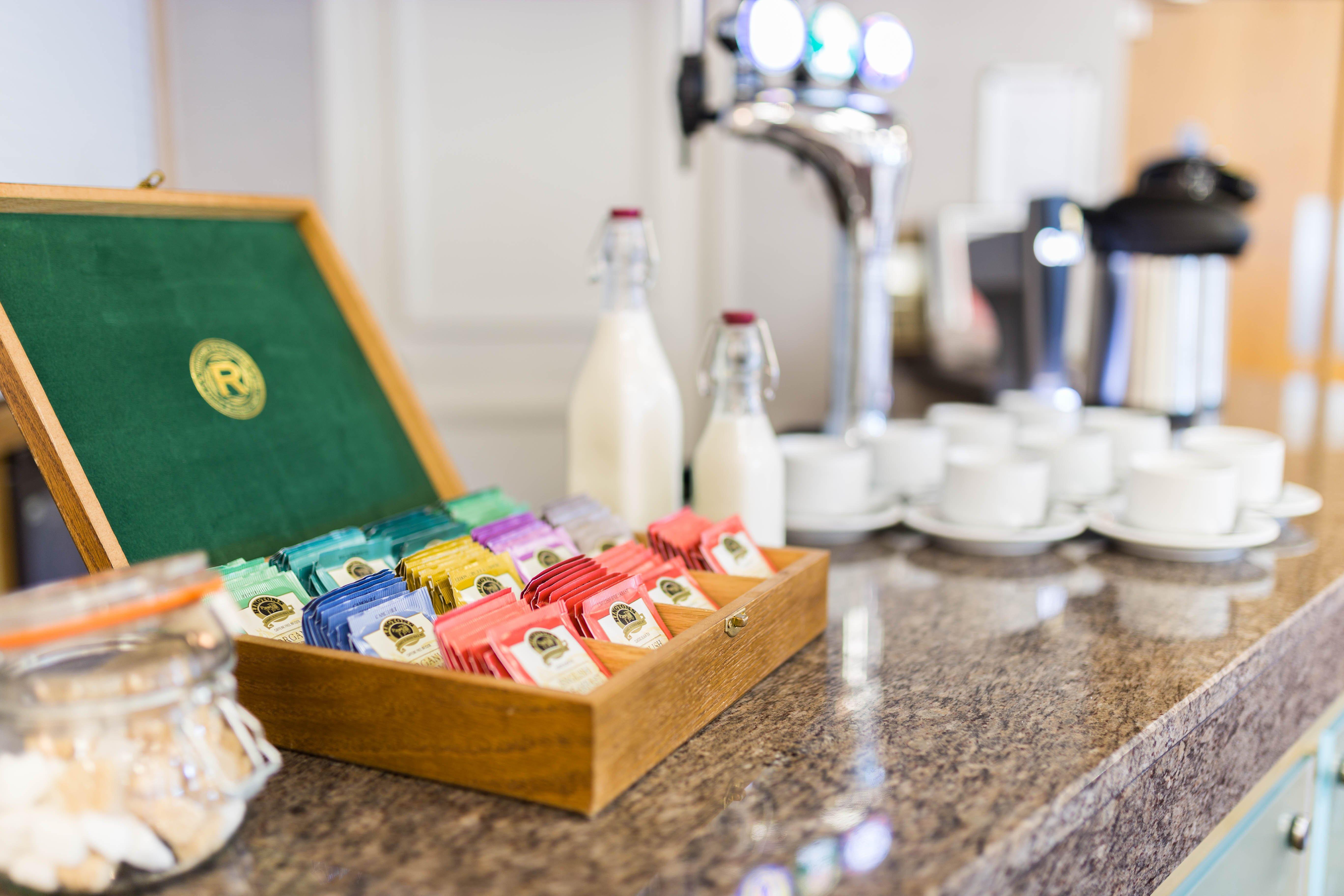 Holiday Inn Newcastle Gosforth Park By Ihg Seaton Burn Buitenkant foto