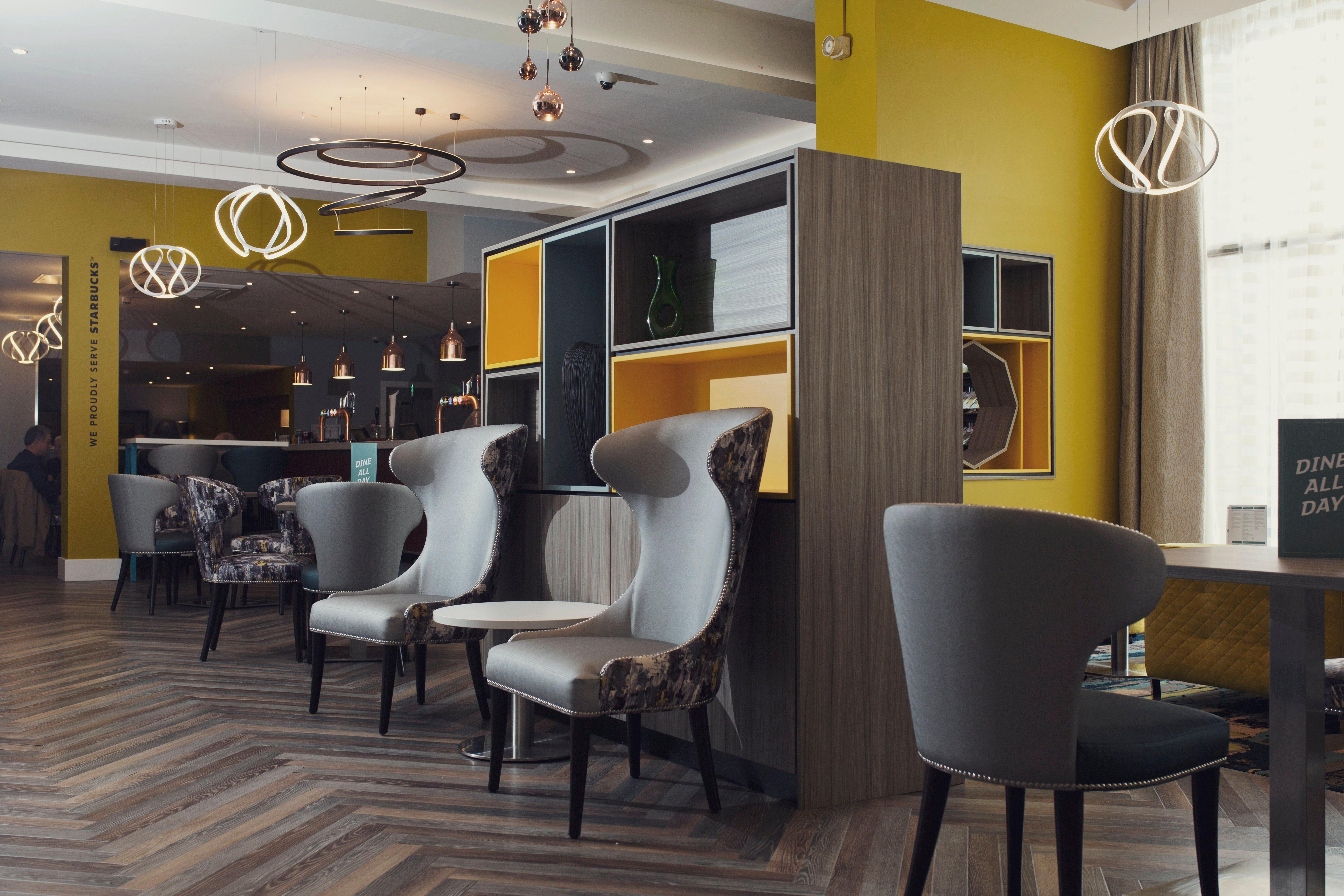 Holiday Inn Newcastle Gosforth Park By Ihg Seaton Burn Buitenkant foto