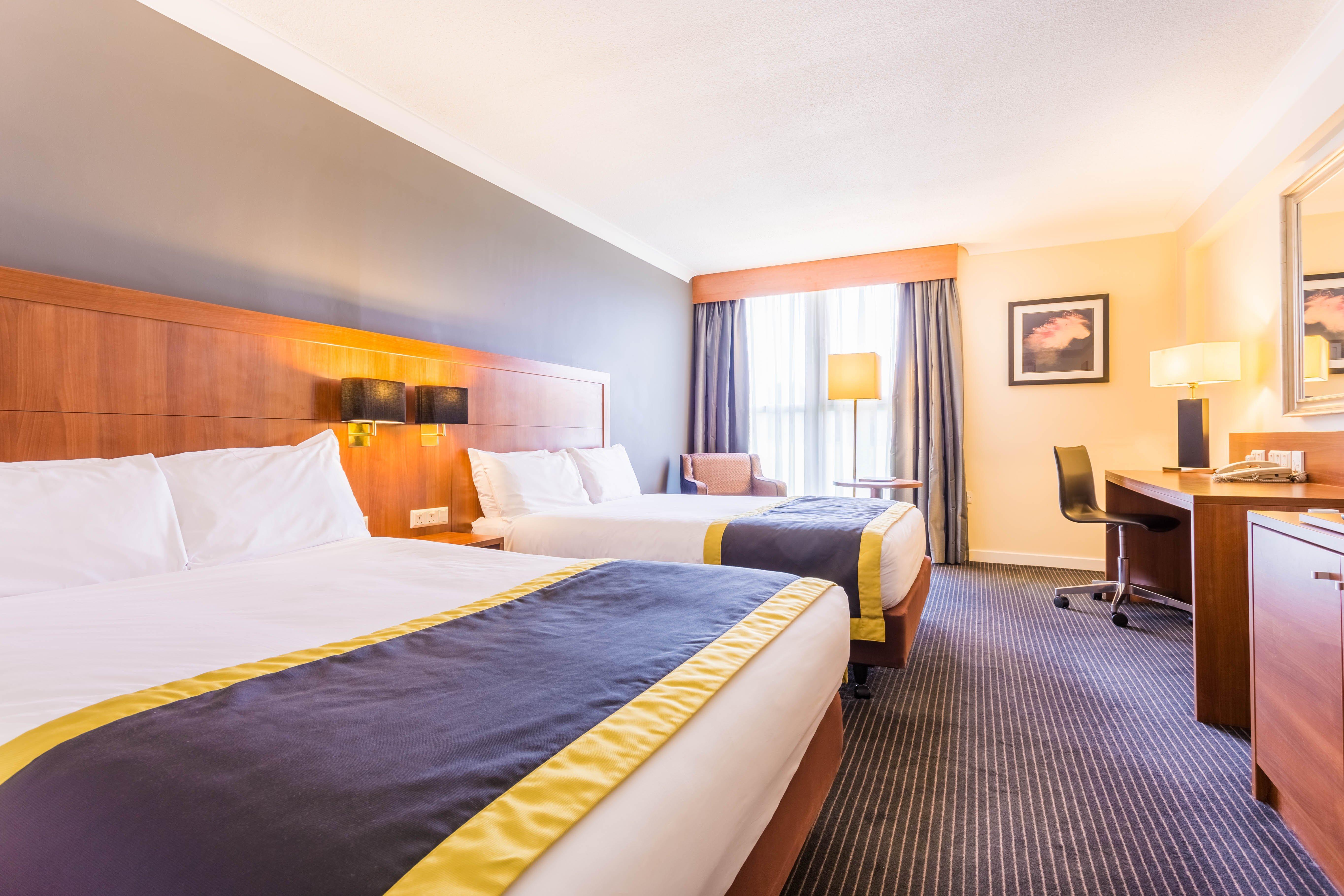 Holiday Inn Newcastle Gosforth Park By Ihg Seaton Burn Buitenkant foto